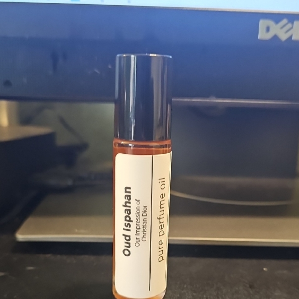 Oil Perfumery  Oud Ispahan Perfume Oil Brand new